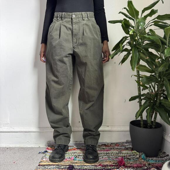 Vintage 90s G.H. BASS Olive Green Pleated Chinos - 34x34 - Picture 2 of 5